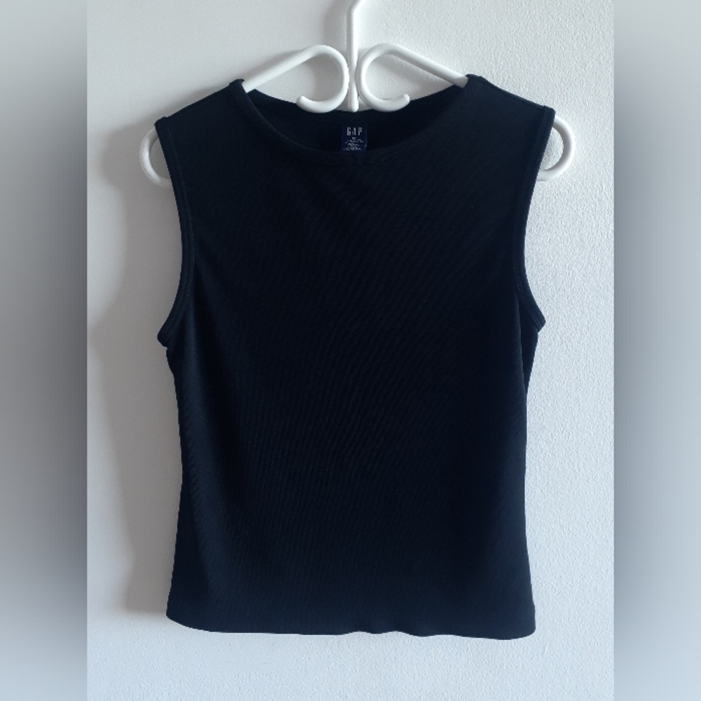 Slinky Chic Sleeveless top, Gap, size medium